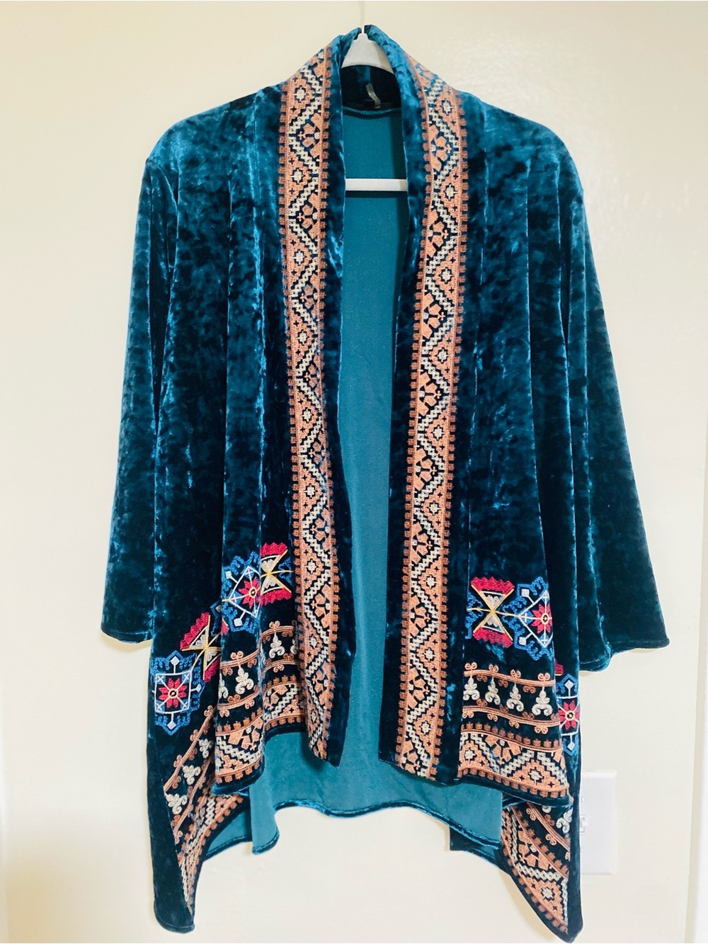Andrée by Unit Teal Blue Crushed Velvet Embroidered Boho Kimono Cardigan - M
